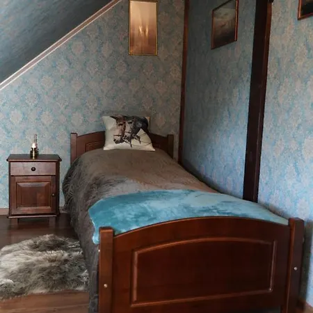 Krolowa Luiza I Wiking Stare Jabłonki